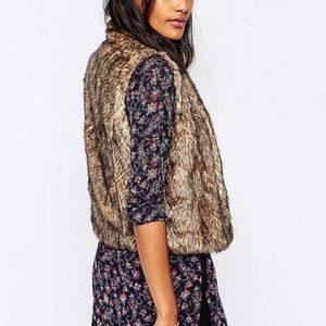 Women’s Vest | Abercrombie & Fitch